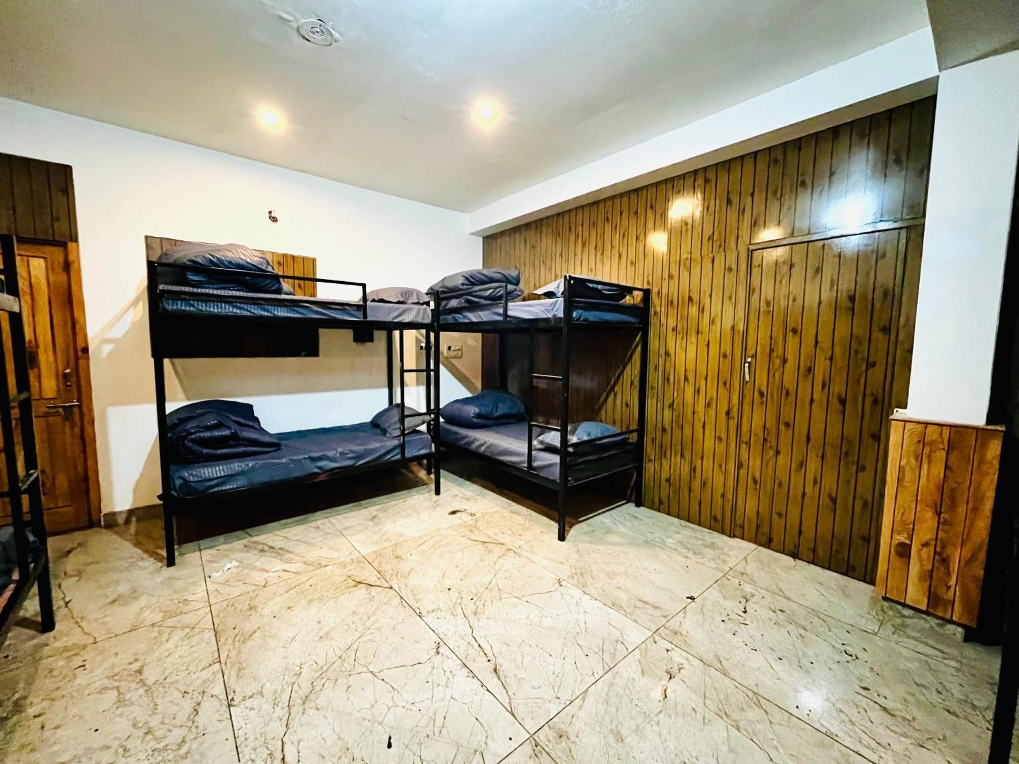 Hotel Adinova Касоль Екстер'єр фото